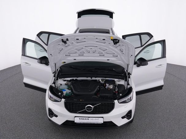 Volvo XC40 Recharge Plug-in Hybrid T4 Ultimate Dark 155 kW image number 14