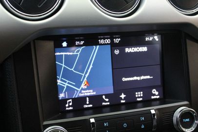 Car image 21