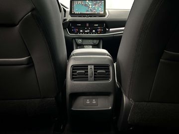 Car image 33