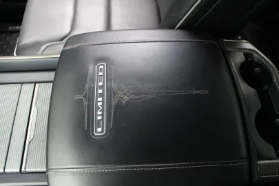 Car image 45
