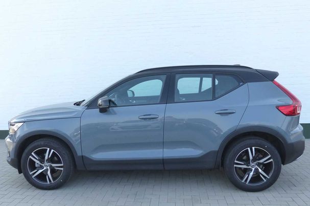 Volvo XC40 T3 Geartronic 120 kW image number 4