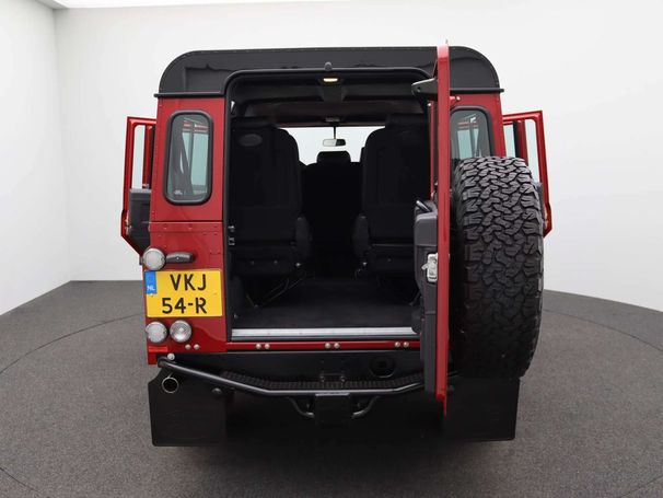 Land Rover Defender 291 kW image number 15