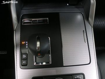 Car image 33