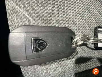 Car image 31