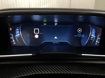 Car image 33