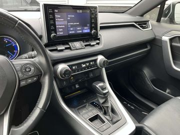 Car image 33