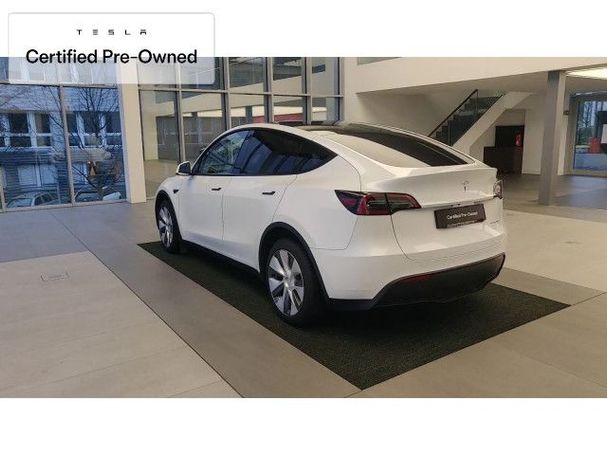 Tesla Model Y Long Range AWD 258 kW image number 15