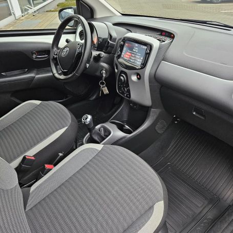 Toyota Aygo 53 kW image number 18