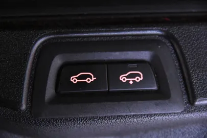 Car image 41