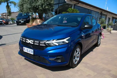 Car image 1