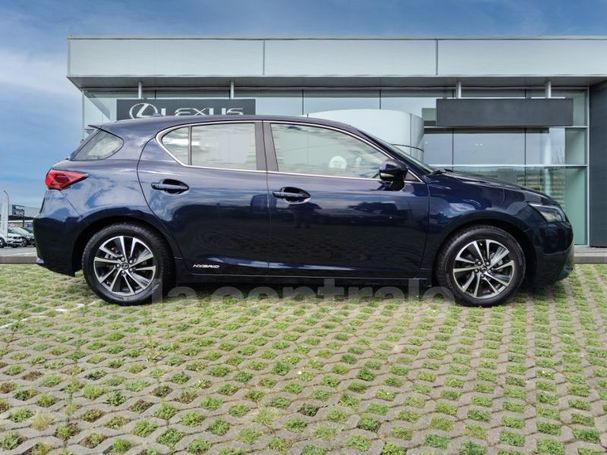 Lexus CT 200h 100 kW image number 19