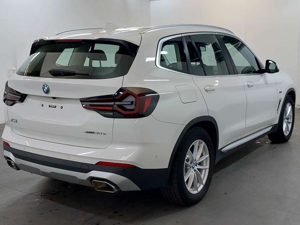 BMW X3e M xDrive 215 kW image number 2