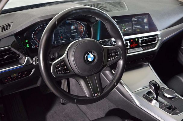 BMW 320d Touring xDrive 140 kW image number 7