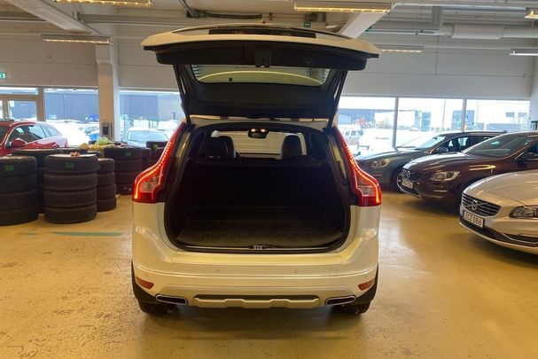 Volvo XC60 D4 AWD Summum 141 kW image number 14