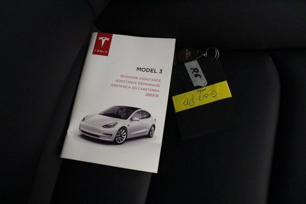 Tesla Model 3 60 Plus 175 kW image number 18