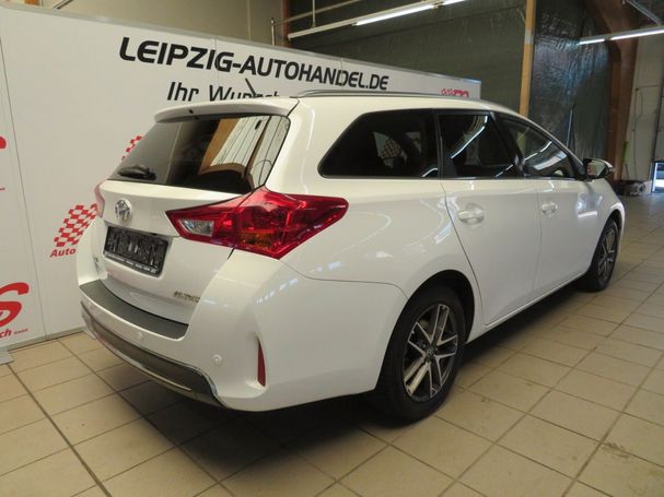 Toyota Auris Touring Sports 97 kW image number 10