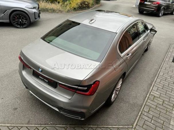 BMW 745Le xDrive M Sport 290 kW image number 3