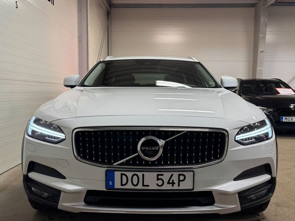 Volvo V90 Cross Country D5 AWD 174 kW image number 9