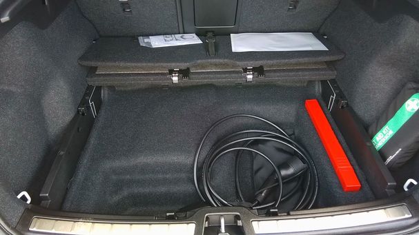 Volvo C40 Recharge Pure Electric Single Ultimate 170 kW image number 15