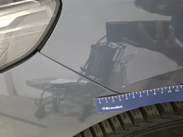 Car image 35