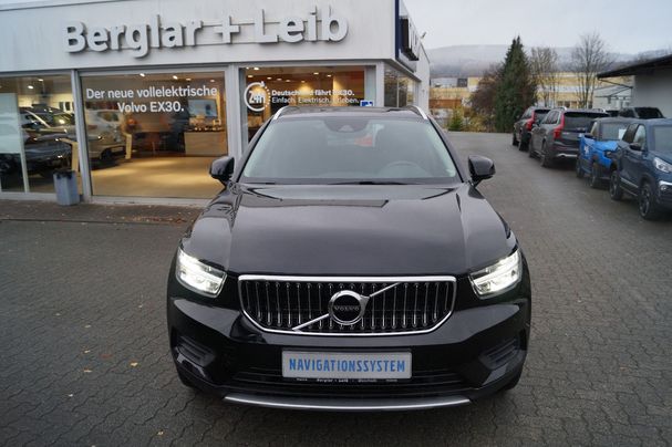 Volvo XC40 Recharge R T4 DKG 155 kW image number 1