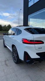 Car image 36