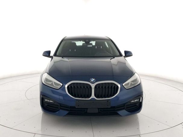 BMW 118i Advantage 100 kW image number 3