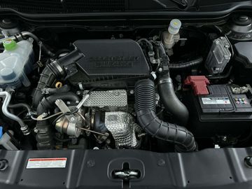 Car image 30