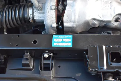 Car image 30