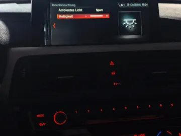 Car image 35