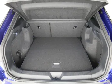 Car image 36