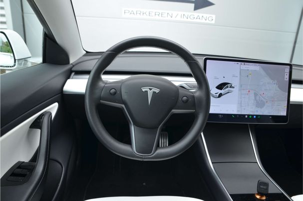 Tesla Model 3 Performance AWD 340 kW image number 22