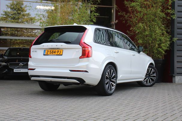 Volvo XC90 T8 Recharge AWD 335 kW image number 2