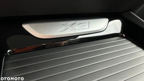 Car image 38