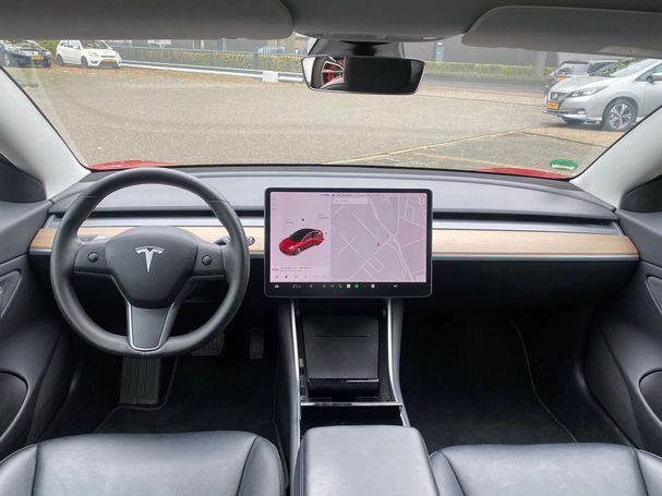 Tesla Model 3 Long Range AWD 324 kW image number 12