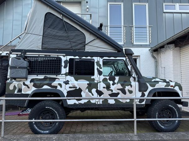 Land Rover Defender 110 Station Wagon 90 kW image number 6