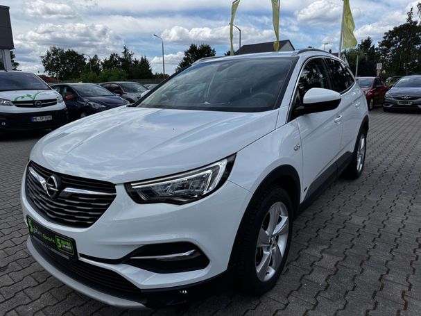 Opel Grandland 1.6 Turbo Hybrid 165 kW image number 1