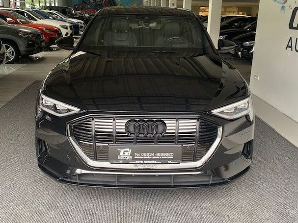 Audi e-tron 55 quattro Advanced 300 kW image number 3