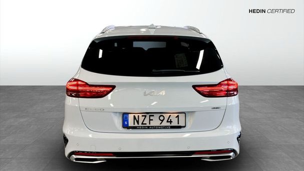 Kia Ceed Plug-in Hybrid 104 kW image number 7