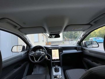 Car image 37