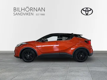 Car image 5