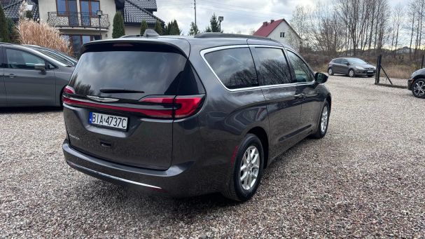 Chrysler Pacifica 214 kW image number 2