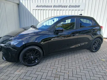 Car image 2