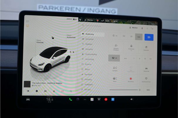 Tesla Model Y Long Range AWD 258 kW image number 20