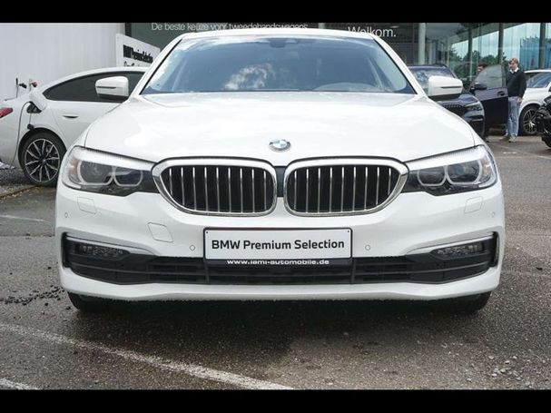 BMW 520i 135 kW image number 12