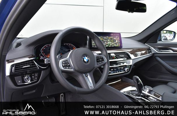 BMW 530d Touring M xDrive 210 kW image number 9