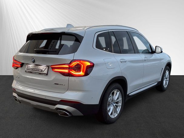 BMW X3 xDrive20d 140 kW image number 3