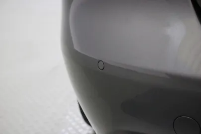 Car image 32