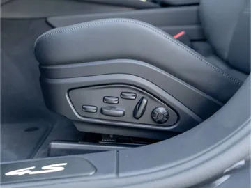 Car image 49