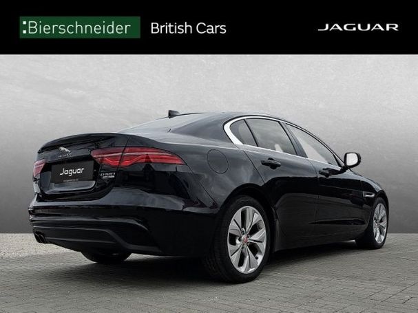 Jaguar XE D180 S 132 kW image number 2